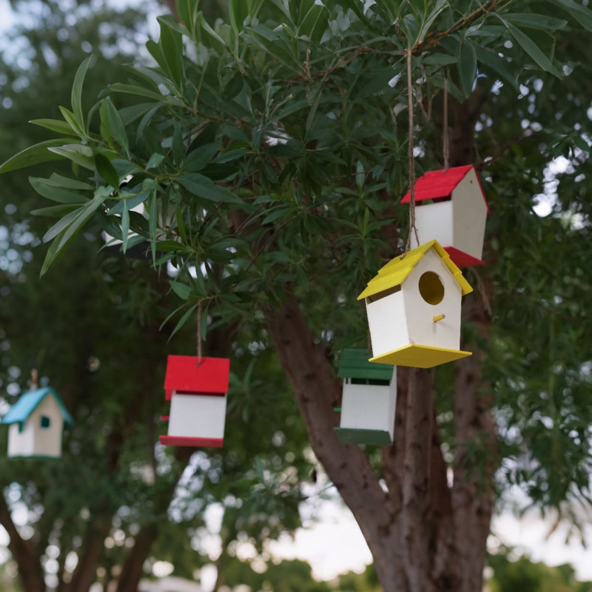 PVC Bird House – Weatherproof Nesting Box for Garden