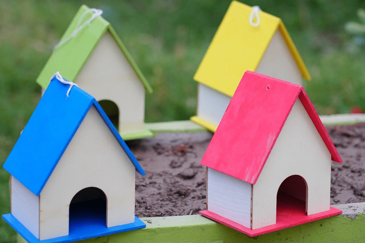 Cozy PVC Hanging Bird House