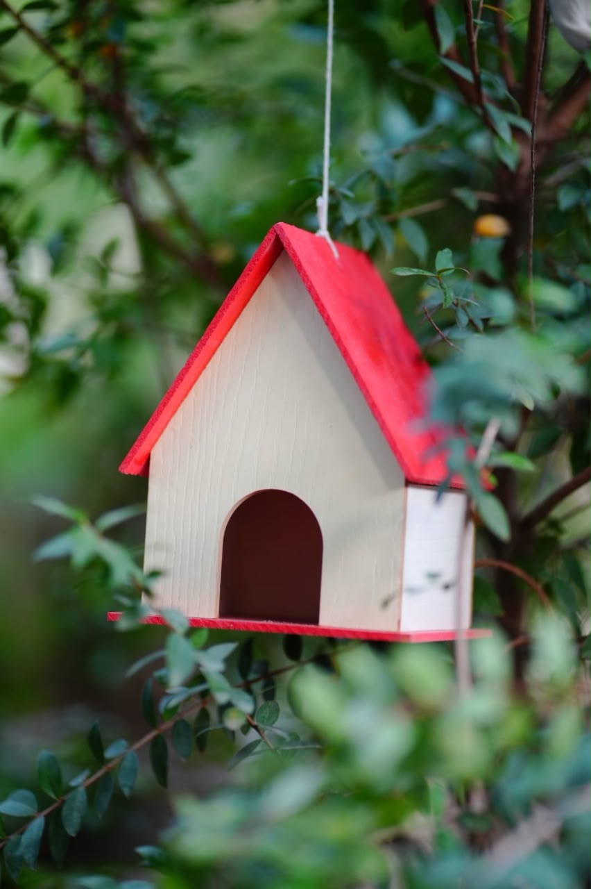 Cozy PVC Hanging Bird House